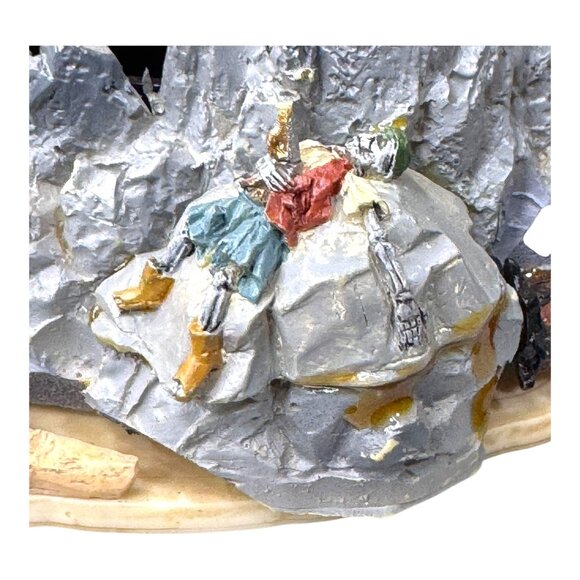 Lemax Spooky Town Isle Of Doom Lighthouse Animated & Sound Halloween Decor READ - Picture 10 of 15